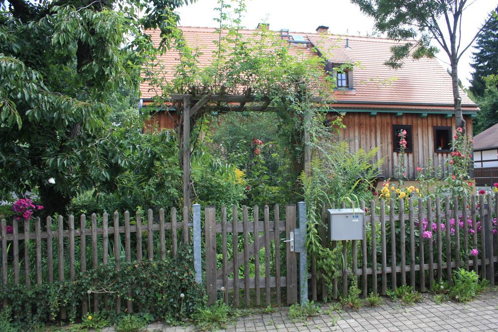 Romantik Landhaus Dresden Exterior photo